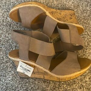 11m Stiletto color beige taupe